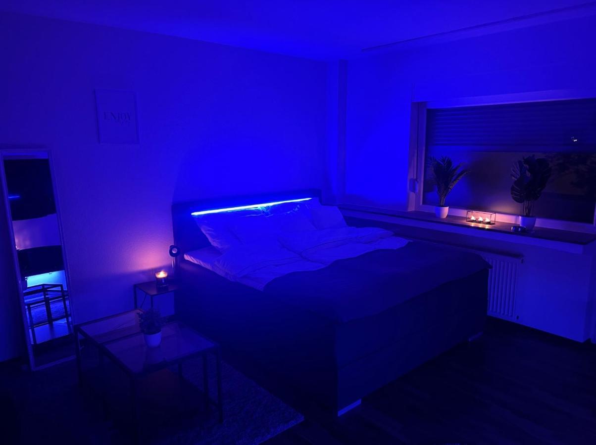 Relax Oasis With 65 Smarttv, Kitchen And Balcony Appartement Duisburg Buitenkant foto
